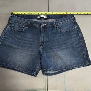 Levi's Medium Blue Denim Shorts 16
